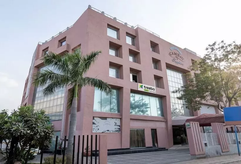 Fotos del hotel Fab Cambay Sapphire:  16