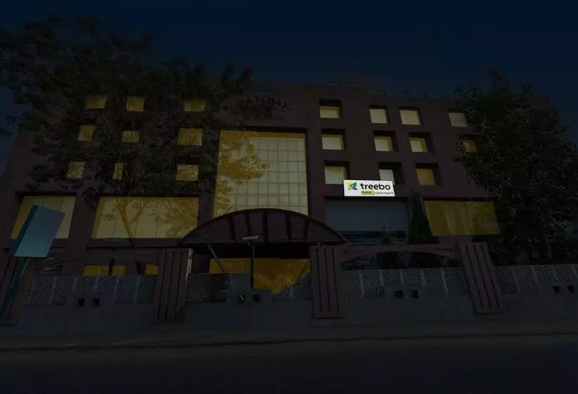 Fotos del hotel Fab Cambay Sapphire:  8