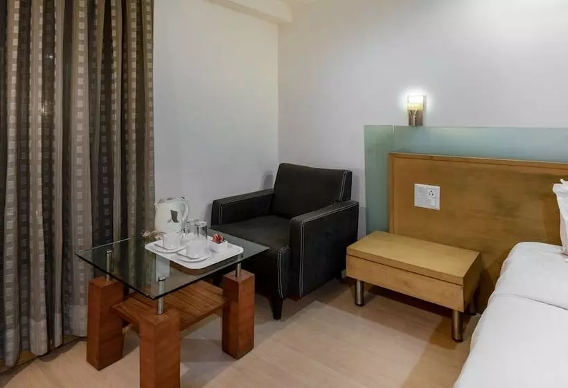 Fotos del hotel Fab Cambay Sapphire:  19