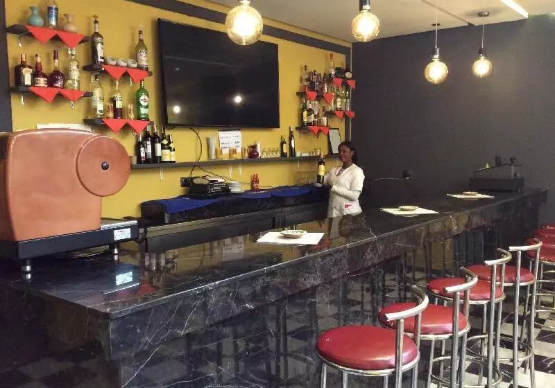 Fotos del hotel Akabar:  8