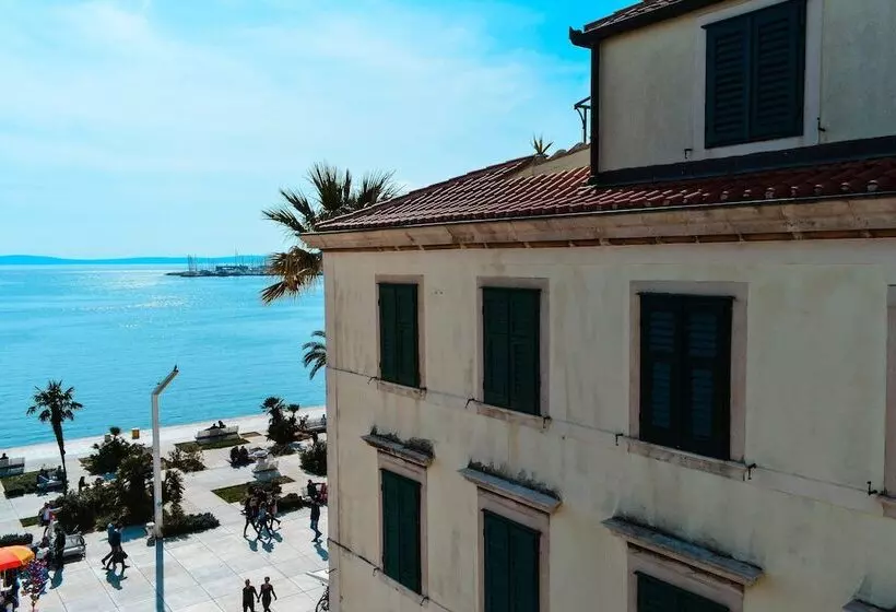 Fotos del hotel Kastel 1700 Boutique:  25