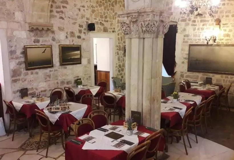 Fotos del hotel Kastel 1700 Boutique:  3