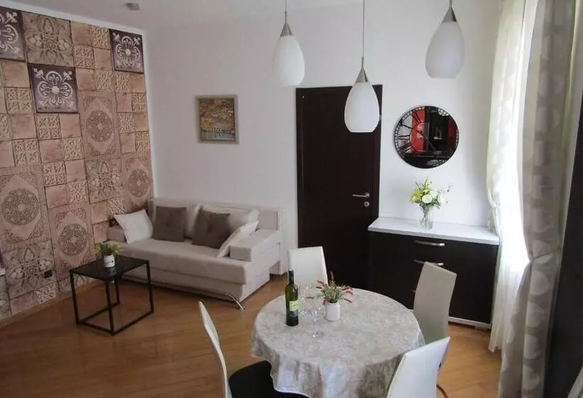 Kastel 1700 Boutique