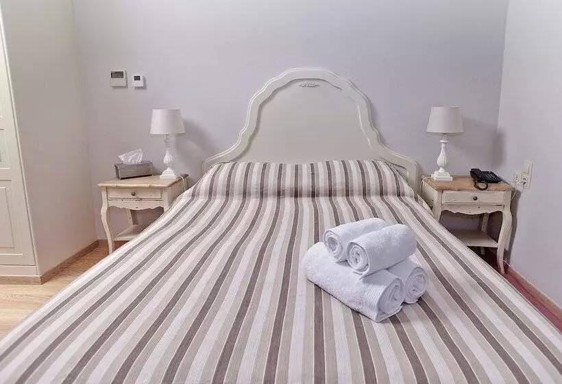 Fotos del hotel Kastro Guesthouse:  9