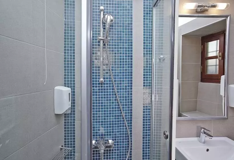 Fotos del hotel Kastro Guesthouse:  11