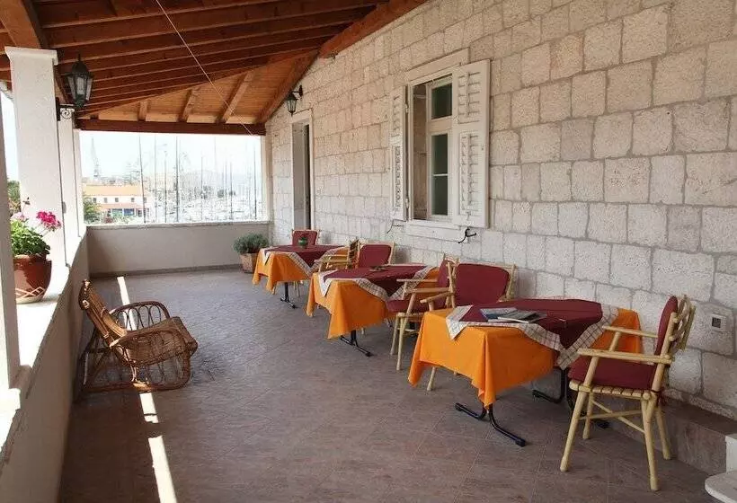 Fotos del hotel Villa Moretti:  10