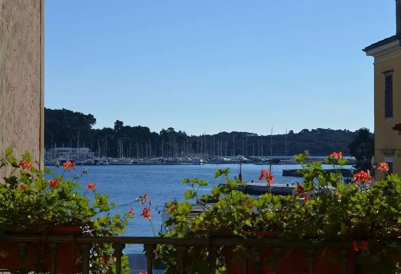 Fotos del hotel Villa Tuttorotto:  4