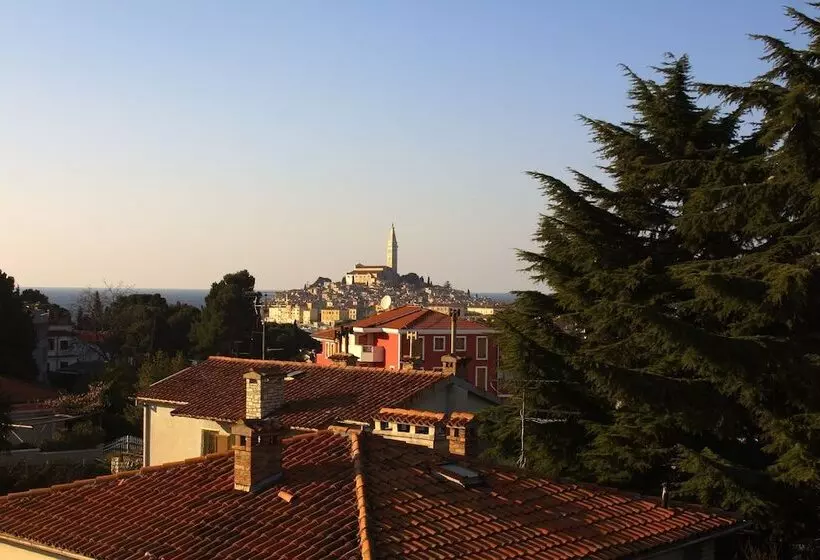 Fotos del hotel Vila Lili:  8