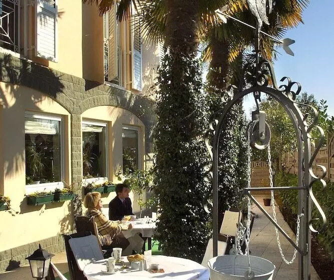 Fotos del hotel Vila Lili:  12