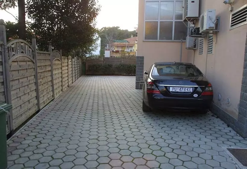 Fotos del hotel Vila Lili:  7