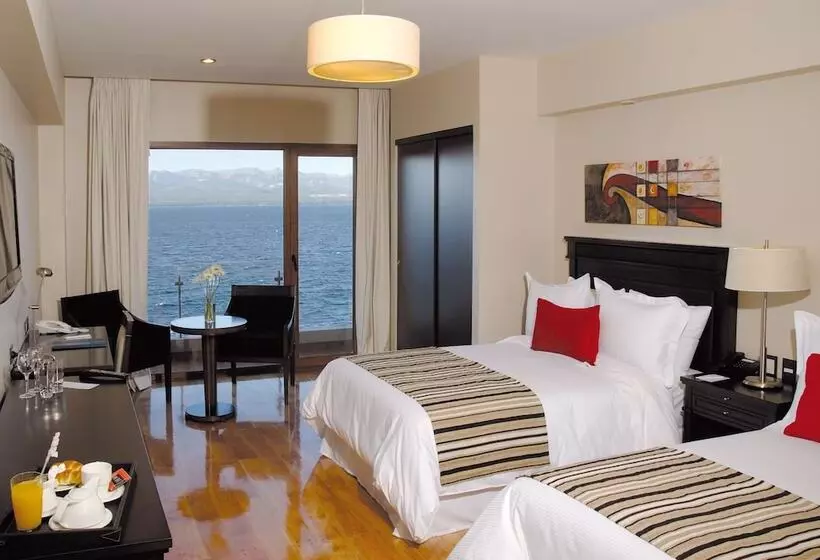 Alma Del Lago Suites & Spa