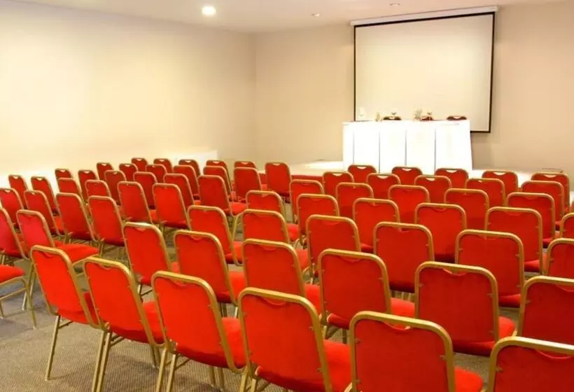 Fotos del hotel Alma Del Lago Suites & Spa:  5