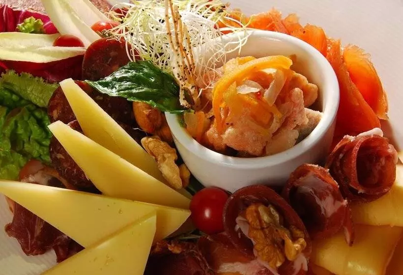 Fotos del hotel Alma Del Lago Suites & Spa:  22