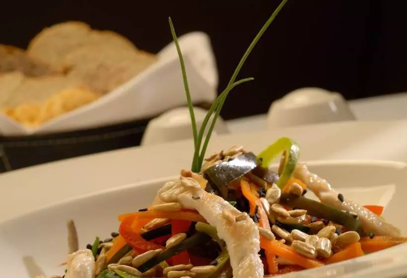 Fotos del hotel Alma Del Lago Suites & Spa:  19