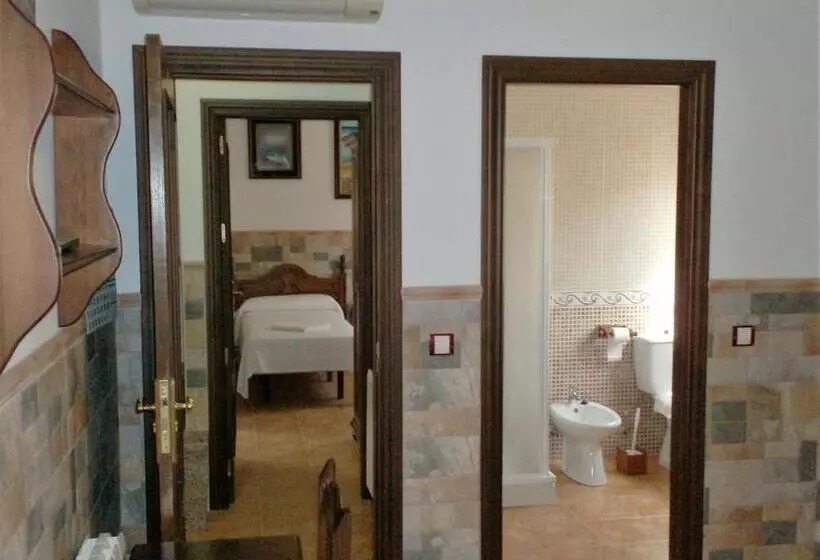 Fotos del hotel Alojamiento Los Poetas:  25