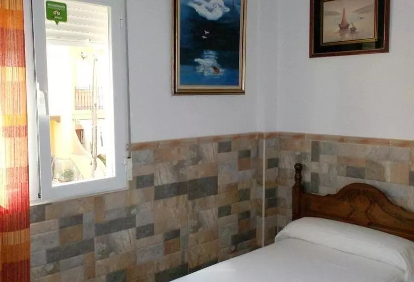 Fotos del hotel Alojamiento Los Poetas:  21