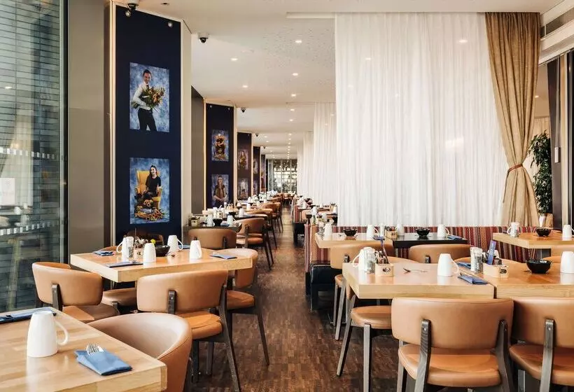 Fotos del hotel Doubletree By Hilton Amsterdam Centraal Station:  8