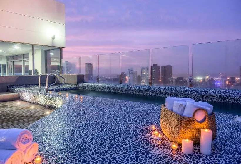 Fotos del hotel Nh Collection Royal Smartsuites:  22