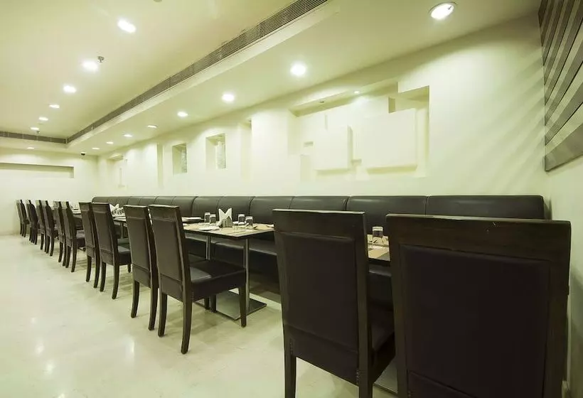 Fotos del hotel Capital O 39862  Regent Intercontinental:  10