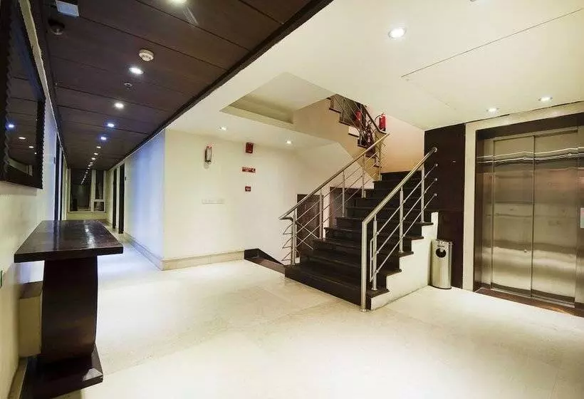 Fotos del hotel Capital O 39862  Regent Intercontinental:  9