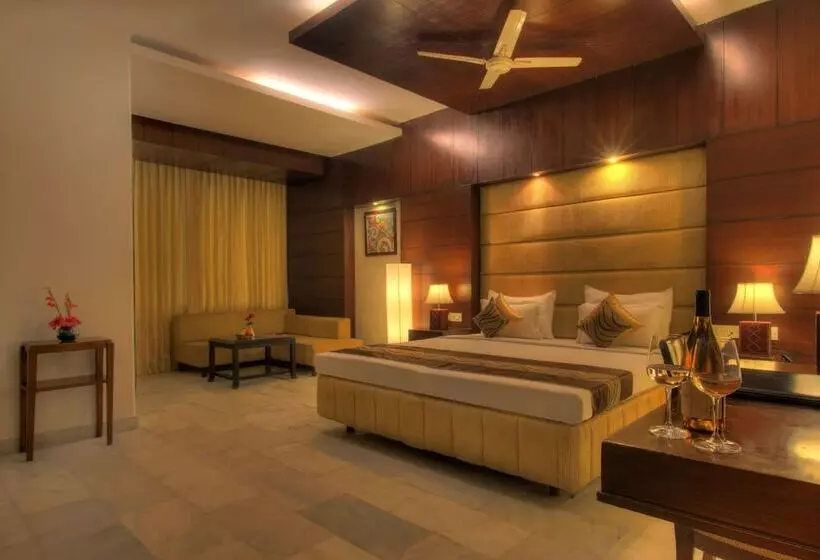 Fotos del hotel Capital O 39862  Regent Intercontinental:  8