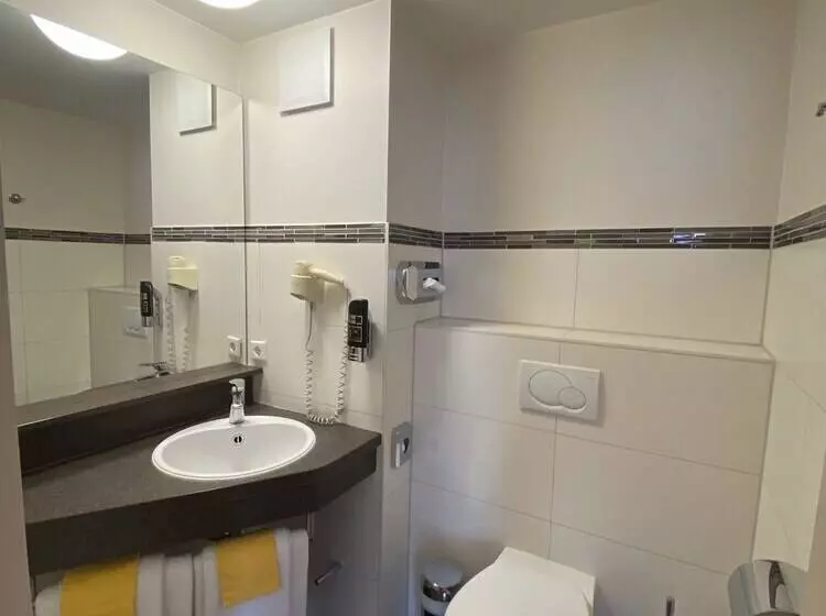 Fotos del hotel Rödelheimer Hof - Am Wasserturm:  6