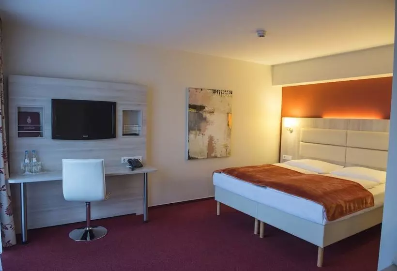 Fotos del hotel Rödelheimer Hof - Am Wasserturm:  7