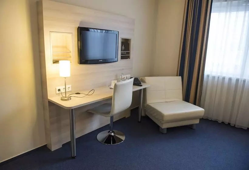 Fotos del hotel Rödelheimer Hof - Am Wasserturm:  16