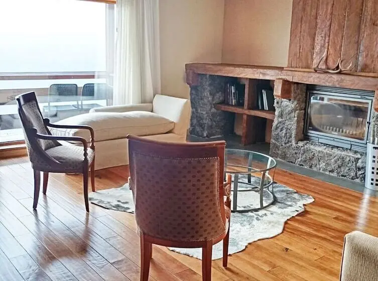 Fotos del hotel Cumbres Puerto Varas:  7