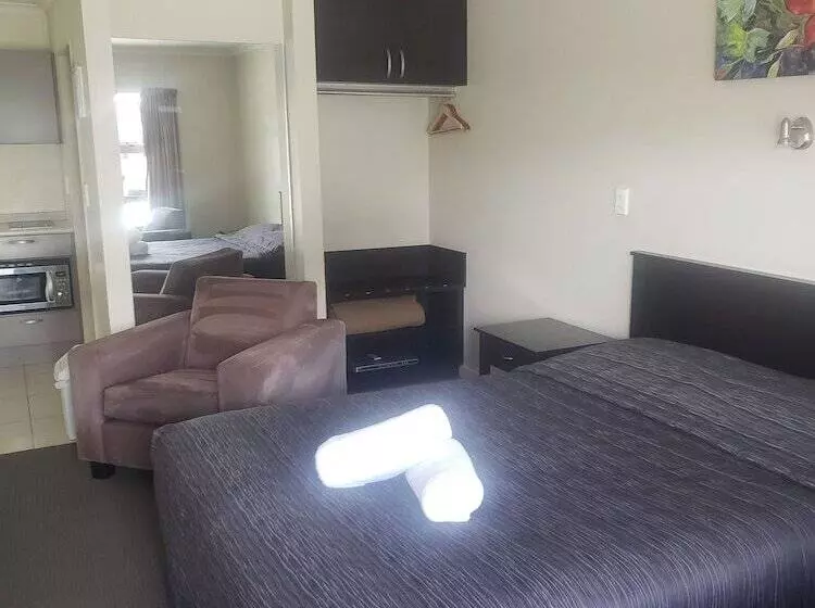Fotos del hotel Asure St John’s Court Motel:  8