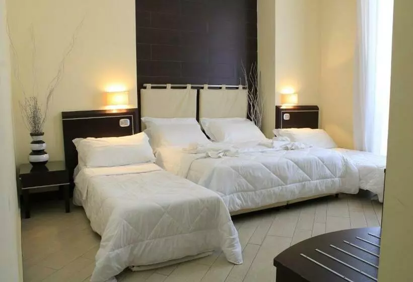 Fotos del hotel Ferdinando Ii:  2