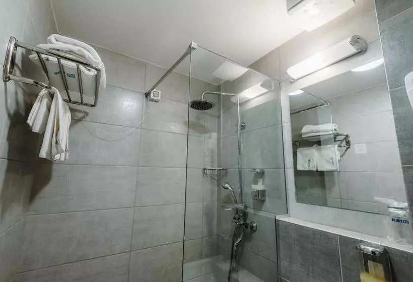 Fotos del hotel Nais:  9