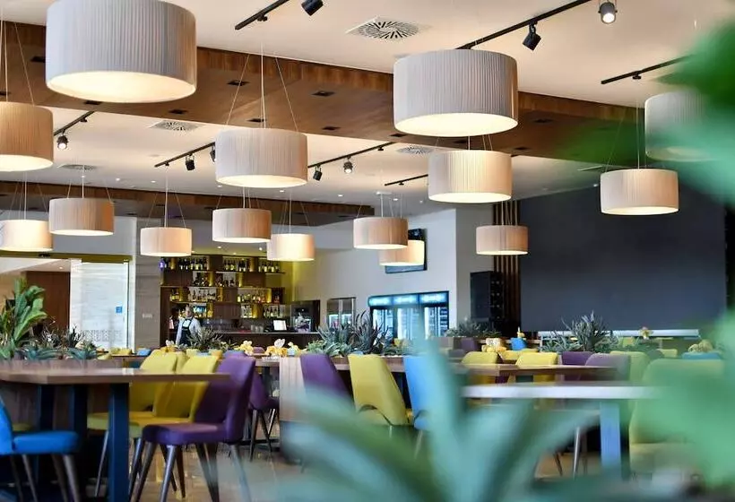 Fotos del hotel Nais:  6