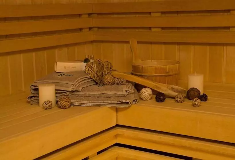 Fotos del hotel Nais:  15