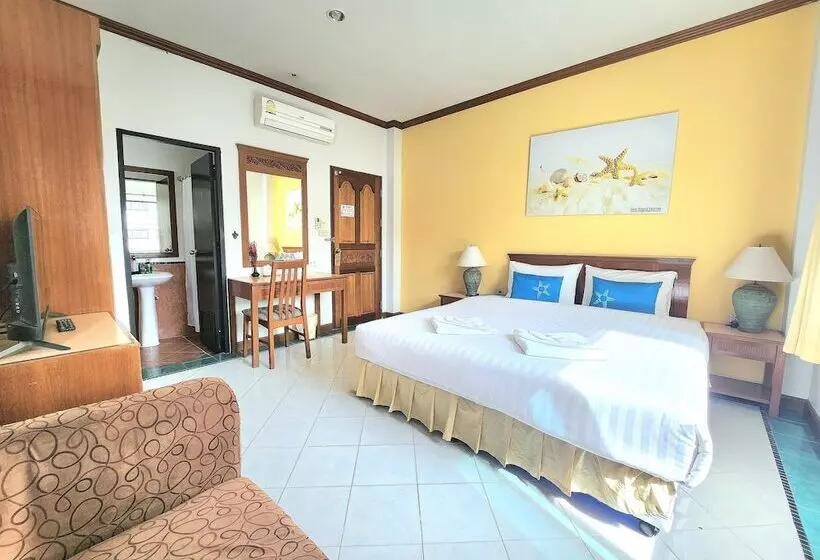 Fotos del hotel Sea Front Home:  12