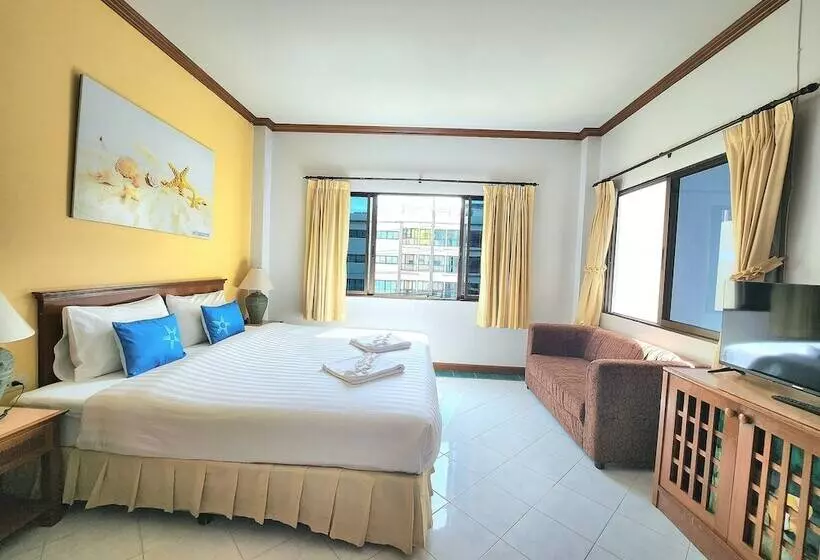 Fotos del hotel Sea Front Home:  9