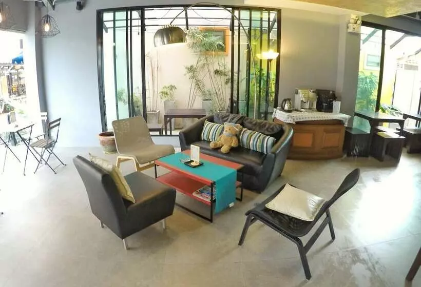 Fotos del hotel Sea Front Home:  18