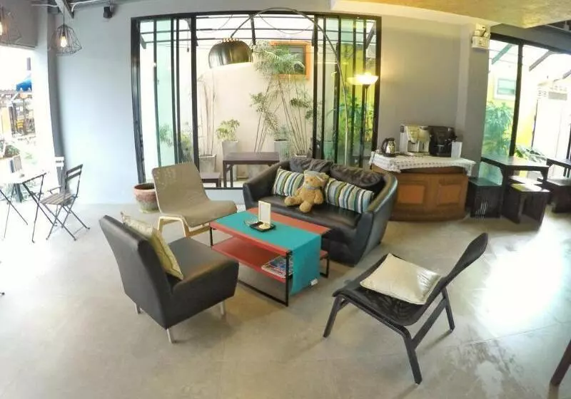 Fotos del hotel Sea Front Home:  19