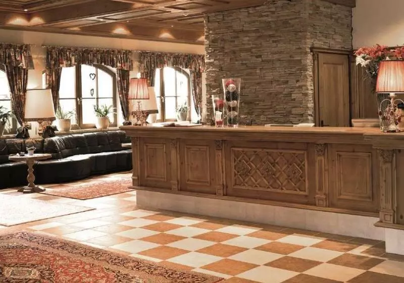 Fotos del hotel Alpenpark Resort Superior:  4