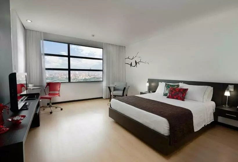Fotos del hotel Tryp Medellin Estadio:  2