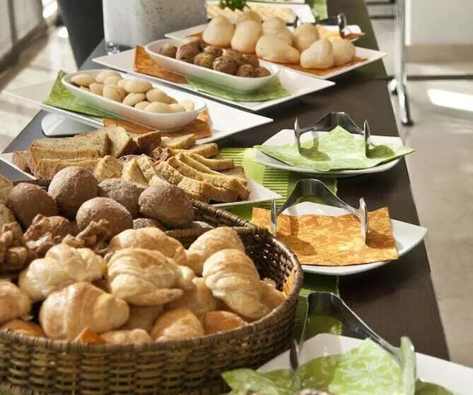 Fotos del hotel Tryp Medellin Estadio:  19