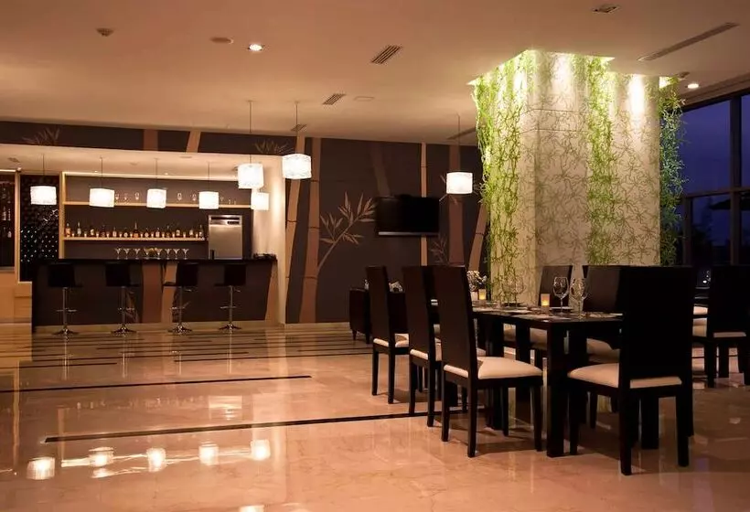 Fotos del hotel Tryp Medellin Estadio:  13