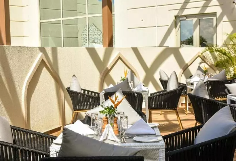 Fotos del hotel Golden Tulip Zanzibar Airport:  16