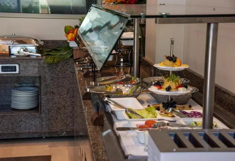 Fotos del hotel Golden Tulip Zanzibar Airport:  22