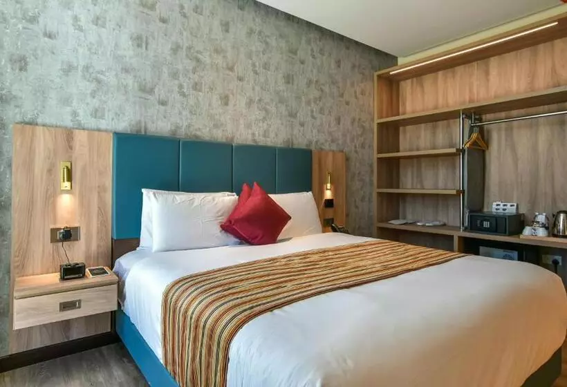 Fotos del hotel Golden Tulip Zanzibar Airport:  12