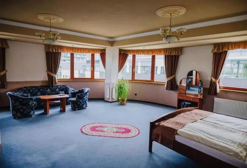 Fotos del hotel Gloria Palac:  12