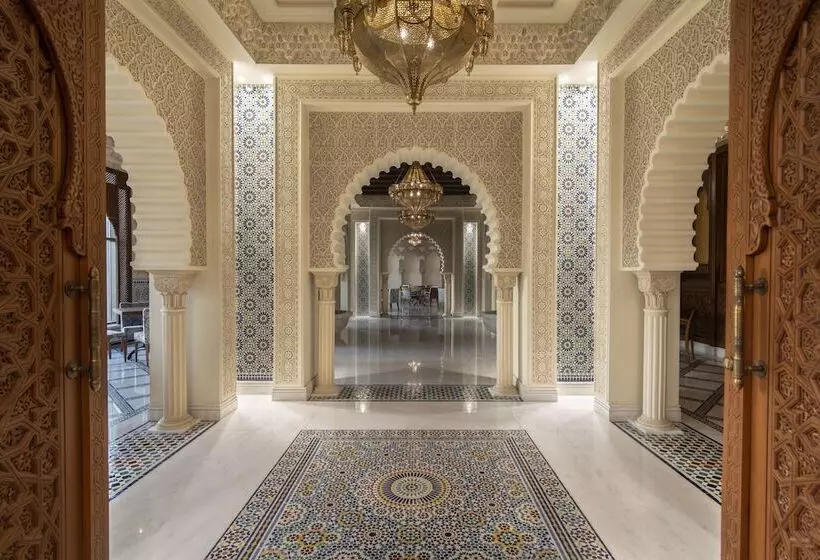 Fotos del hotel Mövenpick  And Residences Riyadh:  12