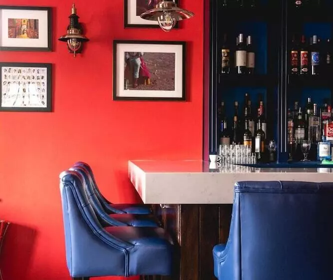 Fotos del hotel 12th Lock Boutique:  3