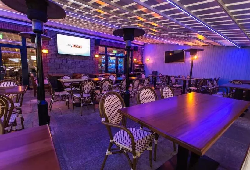 Fotos del hotel 12th Lock Boutique:  25