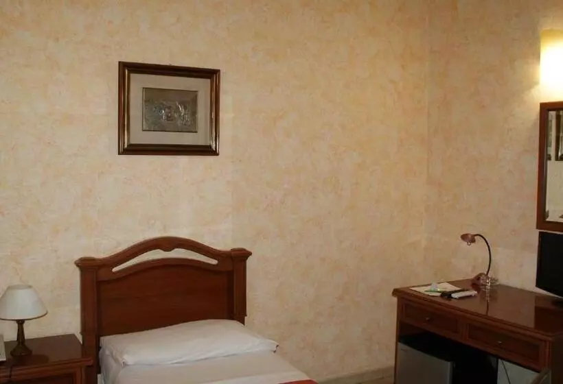 Fotos del hotel Gresi:  8